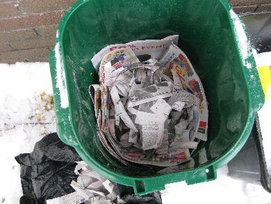 Ontario composting green bin.