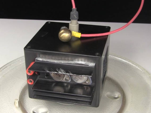 The Cube - homemade/DIY 20kV high voltage DC power supply using flyback with built in diodes.